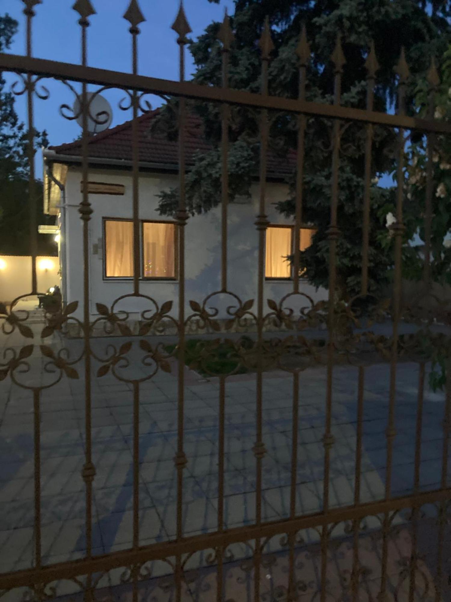 Ferienwohnung Tavaszpart Vendeghaz Szegedin Exterior foto